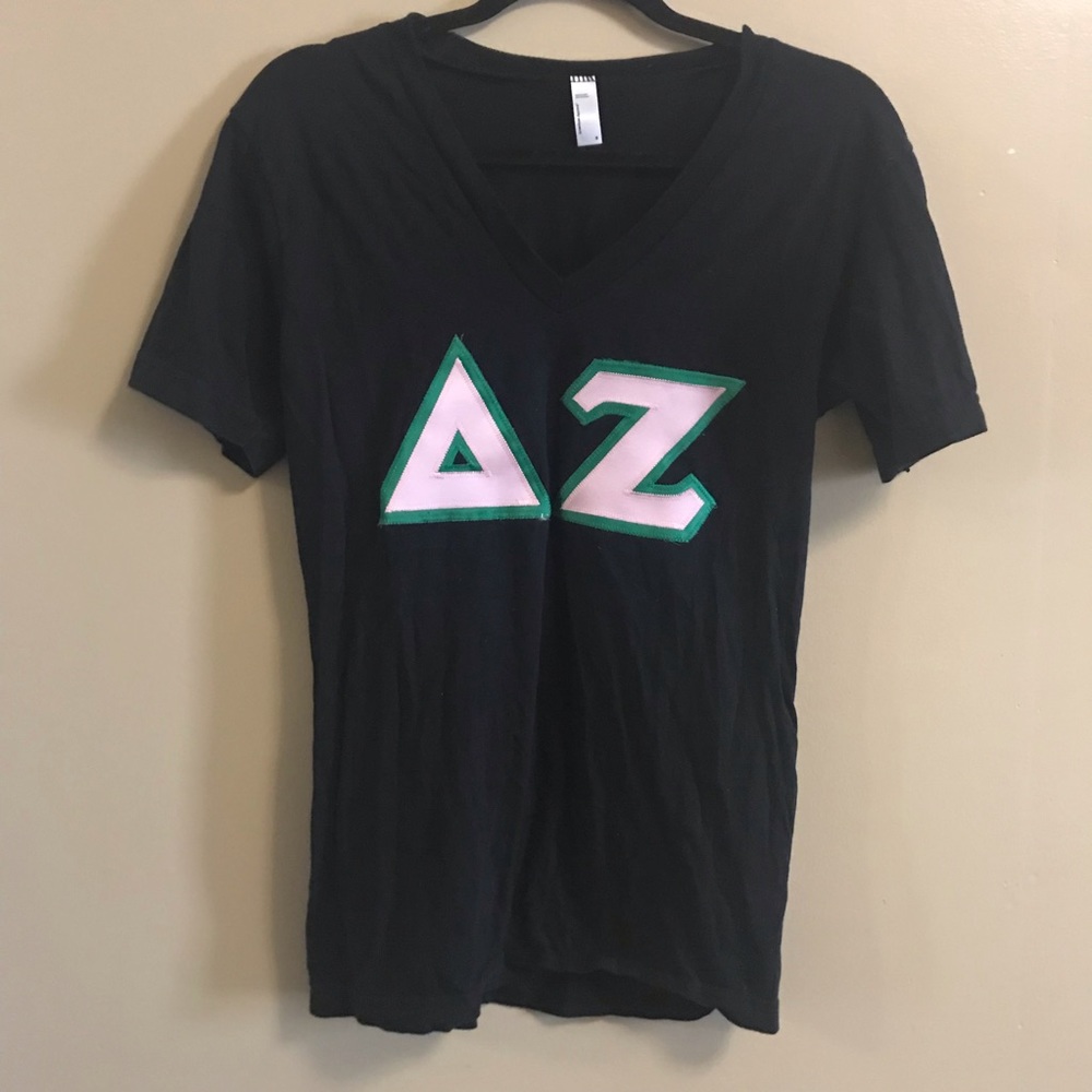 Delta Zeta stock letters top